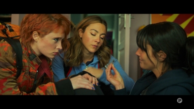 2024_-_Cats_Eyes_S01E06_mkv5850.jpg