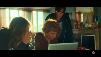 2024_-_Cats_Eyes_S01E06_mkv5925.jpg