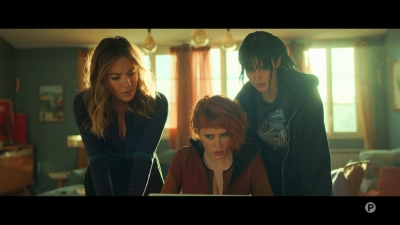 2024_-_Cats_Eyes_S01E06_mkv5945.jpg