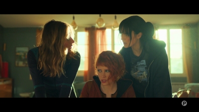 2024_-_Cats_Eyes_S01E06_mkv5949.jpg