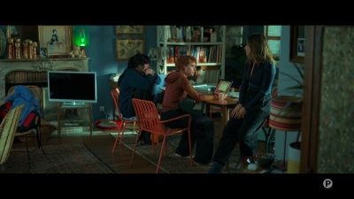2024_-_Cats_Eyes_S01E07_mkv0100.jpg