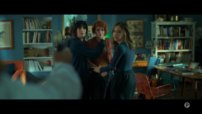2024_-_Cats_Eyes_S01E07_mkv0130.jpg
