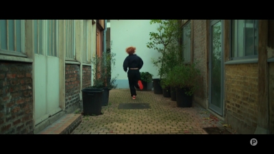 2024_-_Cats_Eyes_S01E07_mkv2131.jpg