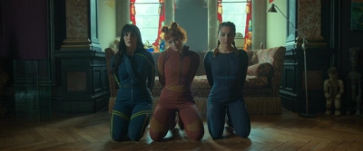 2024_-_Cats_Eyes_S01E08_mp44138.jpg
