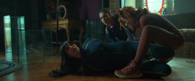 2024_-_Cats_Eyes_S01E08_mp44260.jpg