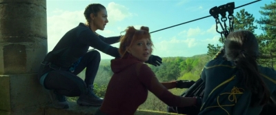 2024_-_Cats_Eyes_S01E08_mp44407.jpg