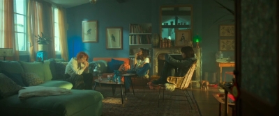 2024_-_Cats_Eyes_S01E08_mp45182.jpg