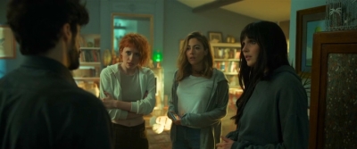 2024_-_Cats_Eyes_S01E08_mp45281.jpg