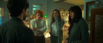 2024_-_Cats_Eyes_S01E08_mp45290.jpg
