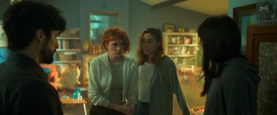 2024_-_Cats_Eyes_S01E08_mp45323.jpg