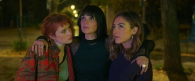 2024_-_Cats_Eyes_S01E08_mp45678.jpg