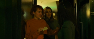 2024_-_Cats_Eyes_S01E08_mp45839.jpg
