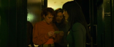2024_-_Cats_Eyes_S01E08_mp45844.jpg