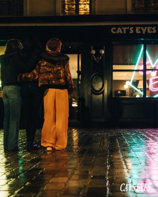 CatsEyesS01_281229.jpg