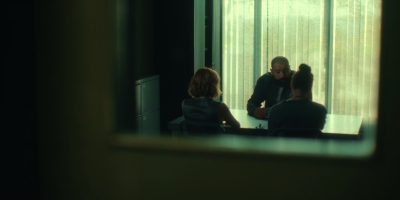 2025_-_Under_a_Dark_Sun_S01E05_mkv3129.jpg