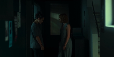 2025_-_Under_a_Dark_Sun_S01E05_mkv3428.jpg