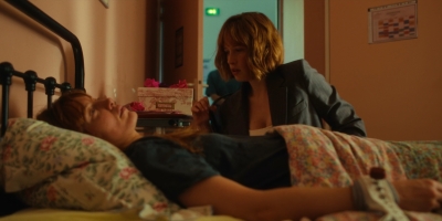 2025_-_Under_a_Dark_Sun_S01E06_mkv7175.jpg